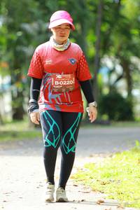 BIB: 0220
                            <button type="button" onclick="openModal(5010032)" class="btn btn-primary btn-sm float-right btn-popup" data-toggle="modal" data-target=".modal-high-quality">
                        <i class="fas fa-shopping-cart"></i> Add to Cart
                    </button>
                                            <button type="button" onclick="isThisMe(5010032, true)" class="btn btn-success btn-sm float-right btn-popup btn-isme hidden" data-toggle="tooltip" data-placement="bottom" title="นี่คือรูปของคุณใช่ไหม คลิกที่นี่เพื่อเอาเข้าอัลบั้ม">
                        <i class="fas fa-plus"></i> Add to album
                    </button>
                    <button type="button" onclick="isThisMe(5010032, false)" class="btn btn-warning btn-sm float-right btn-popup btn-isnotme hidden">
                        <i class="fas fa-ban"></i> Remove from album
                    </button>